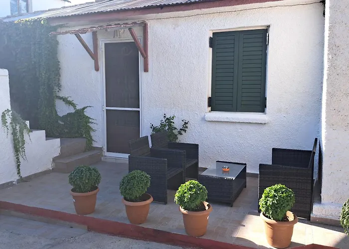Zisimo\'S Cottage